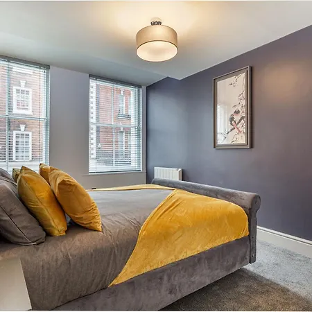 Whiskawaystays - Foregate Street - Apartment 2 Worcester Exterior photo